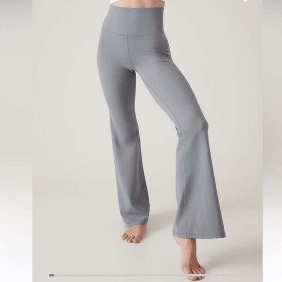 Athleta Elation Flare High Waisted Coastline Blue Gray Pants #981683 EUC Size XS - Picture 1 of 12